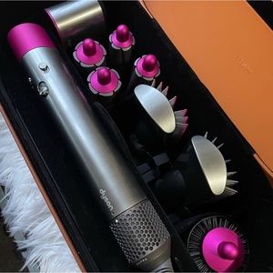 Dyson Airwrap Complete- have used a couple of times works great!